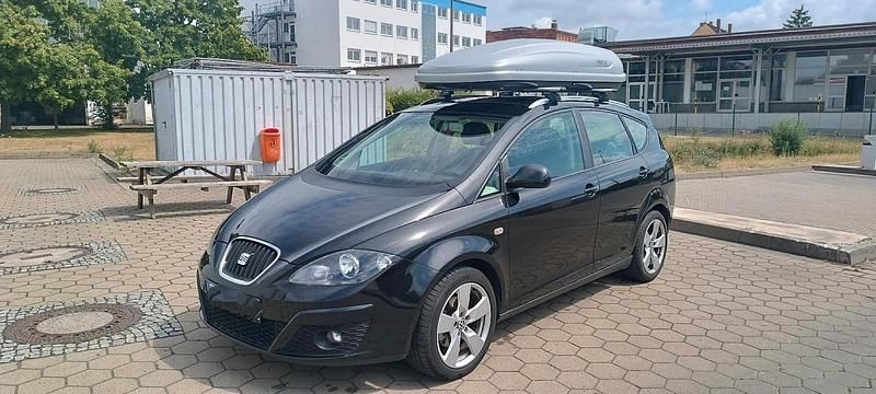 Schwarz Gebraucht 2012 Seat Altea XL Van / Kleinbus | 3.500 € (Guter Preis) - Bild 1/4
