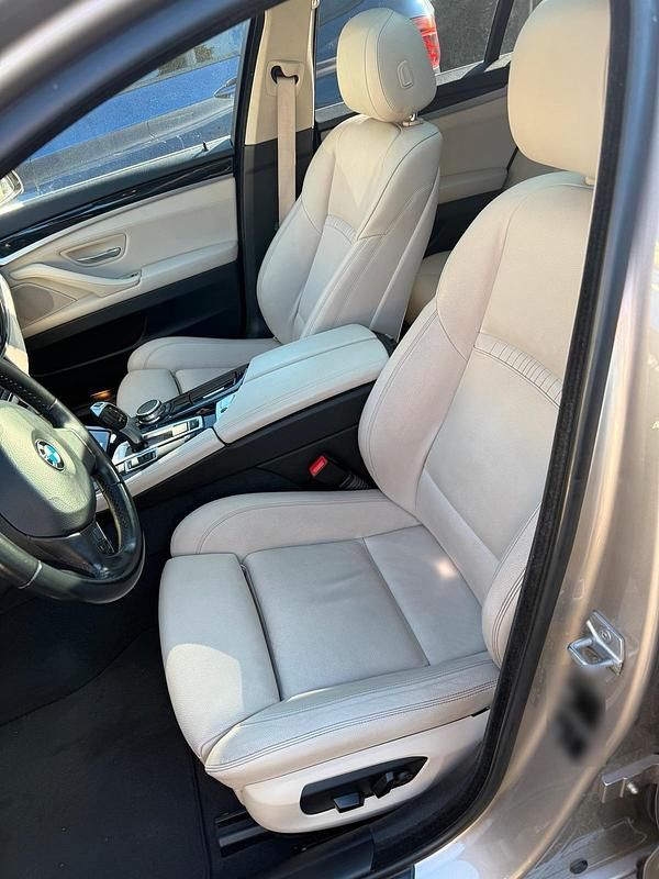 Second-hand BMW 525 218 CP (160 kW) 2017 Bej Break