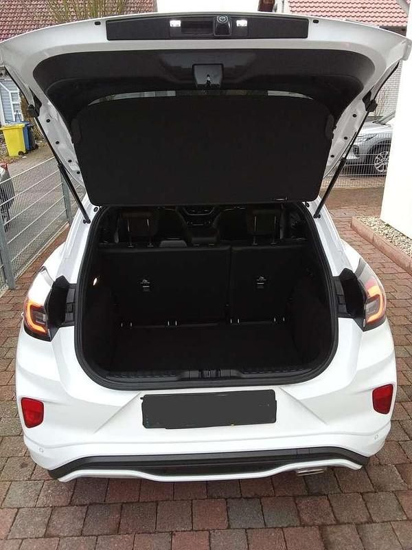 Gebraucht Ford Puma ST-Line 155 PS (114 kW) 2023 Weiß SUV