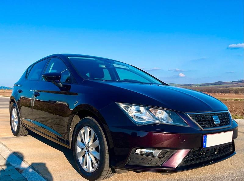 Gebraucht Seat Leon Style 110 PS (80 kW) 2017 Violet Kleinwagen