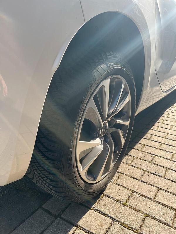 Gebraucht Citroën DS4 120 PS (88 kW) 2012 Weiß Kleinwagen