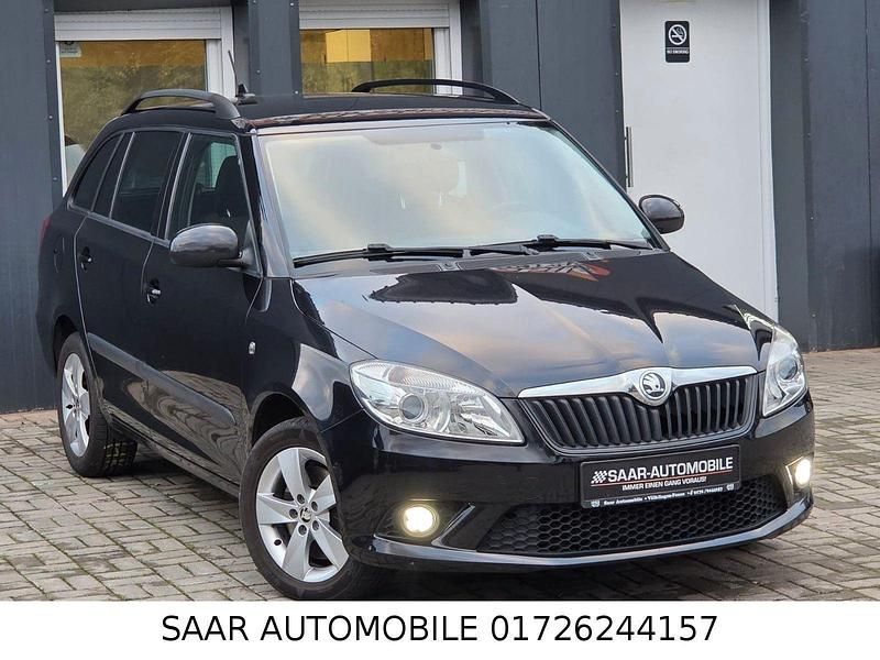 Schwarz Gebraucht 2014 Skoda Fabia Ambition Kombi | 5.999 € (Fairer Preis) - Bild 1/4