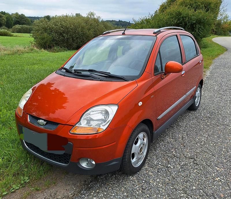 Orange Gebraucht 2009 Chevrolet Matiz SE Kleinwagen | 2.100 € (Fairer Preis) - Bild 1/4