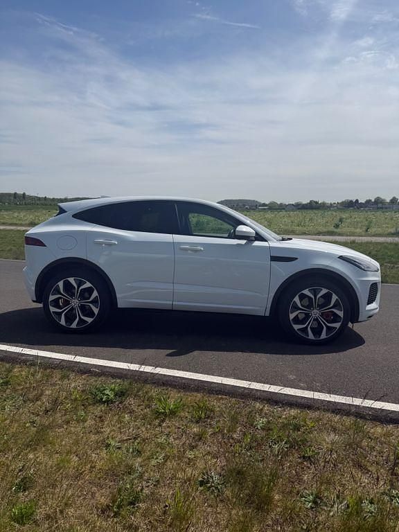 Gebraucht Jaguar E-Pace R-Dynamic 180 PS (132 kW) 2019 Weiß SUV