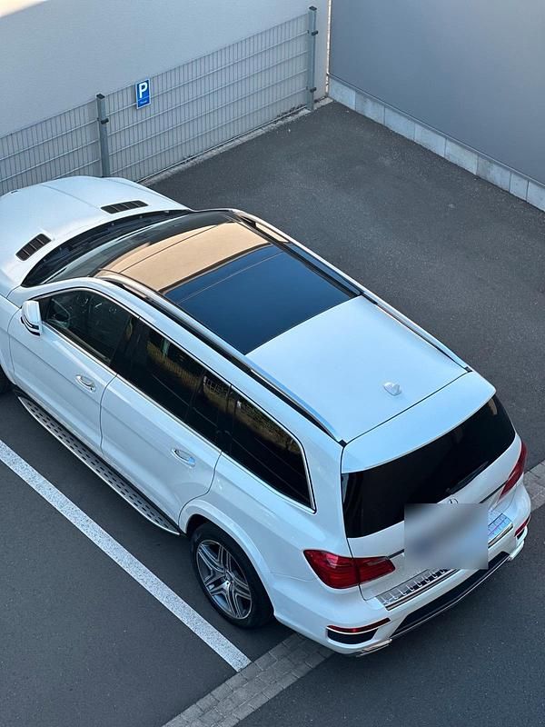 Gebraucht Mercedes GL400 333 PS (244 kW) 2015 Weiß SUV