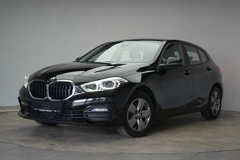 Gebraucht BMW 118 Advantage 150 PS (110 kW) 2022 Schwarz Kleinwagen