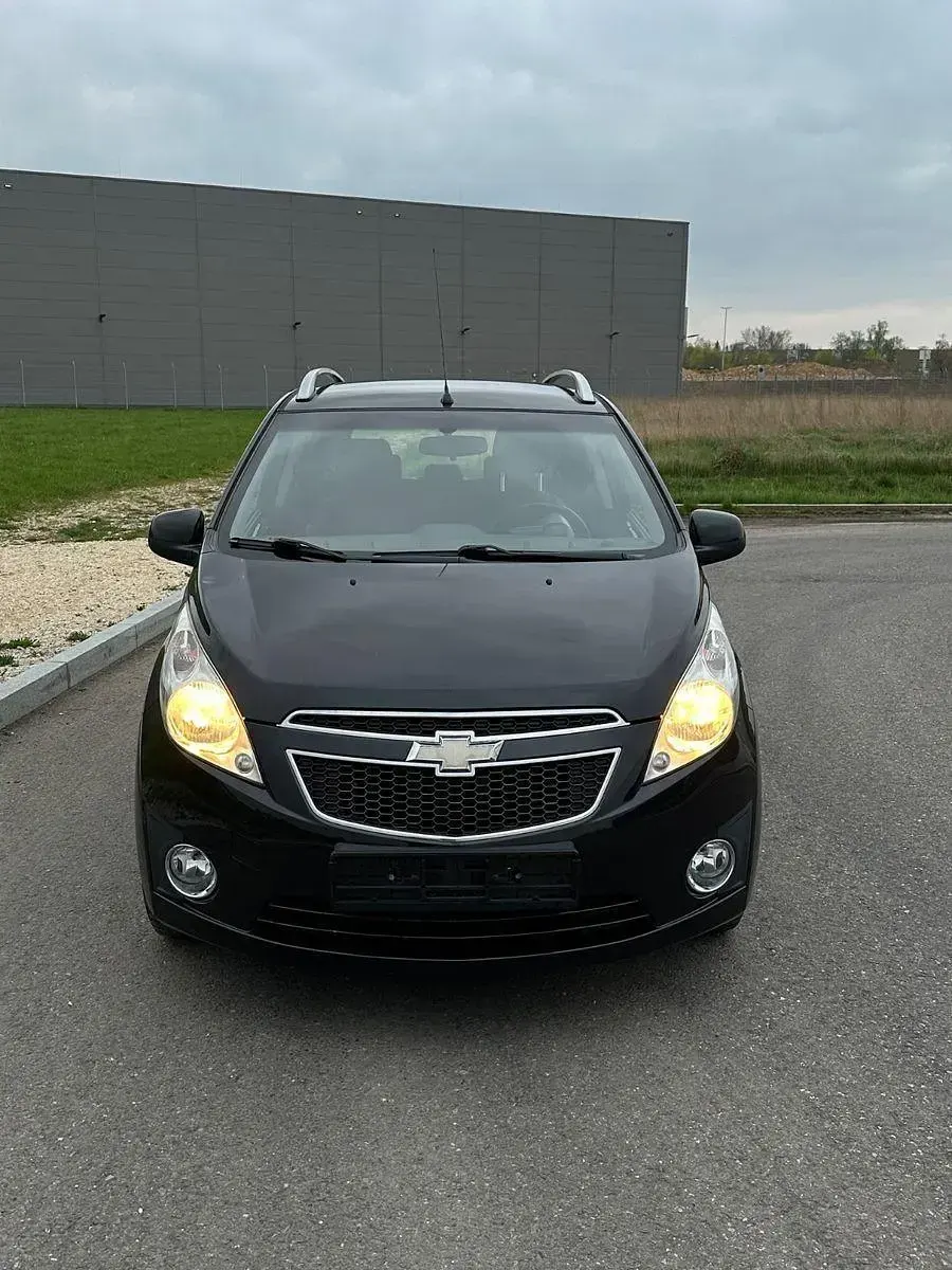 Gebraucht Chevrolet Spark LS 82 PS (60 kW) 2012 Schwarz Kleinwagen