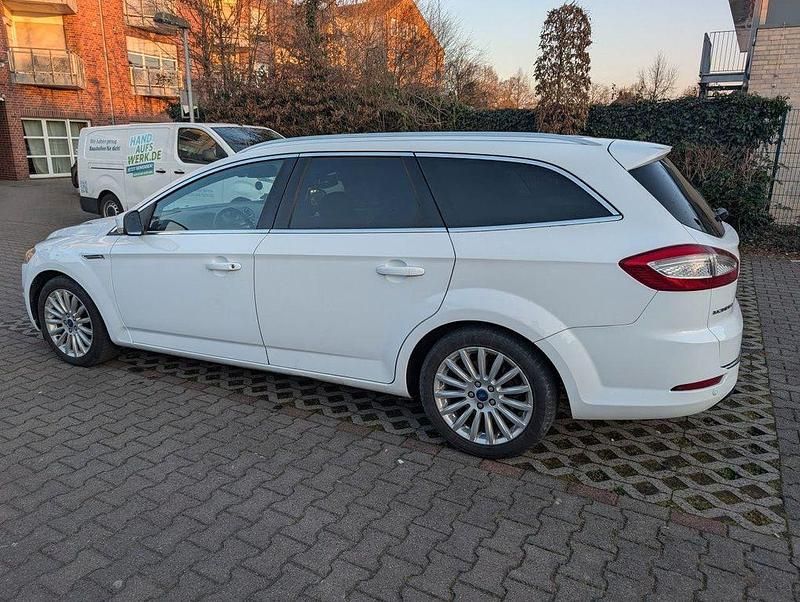 Gebraucht Ford Mondeo 116 PS (85 kW) 2013 Weiß Kombi