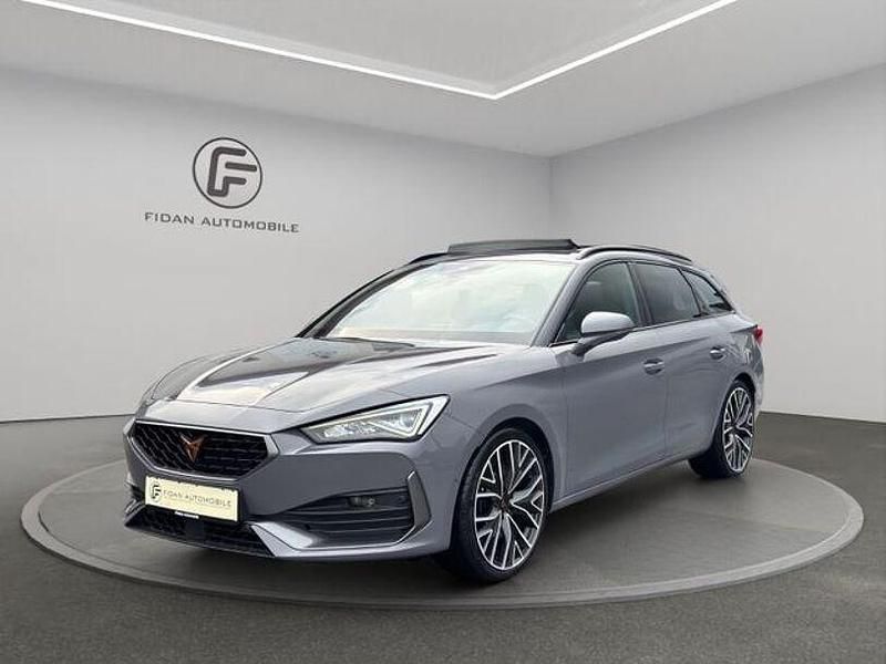 Graphengrau Gebraucht 2022 Cupra Leon VZ Kombi | 28.990 € (Fairer Preis) - Bild 1/4