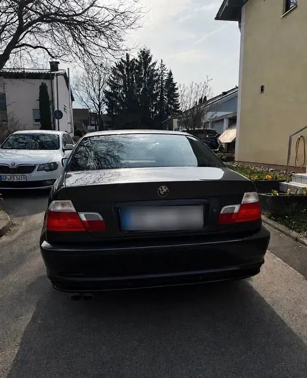 Gebraucht BMW 325 Performance 192 PS (141 kW) 2001 Schwarz Coupé