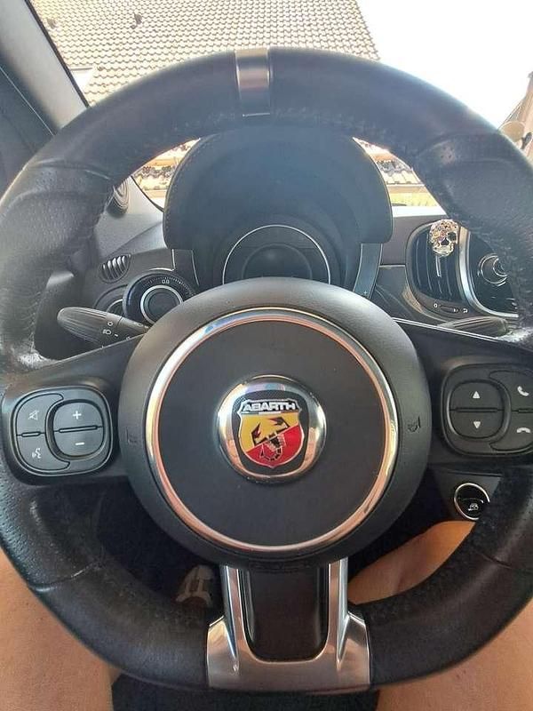 Grau Gebraucht 2019 Abarth 595 Kleinwagen | 15.500 € (Guter Preis) - Bild 1/4