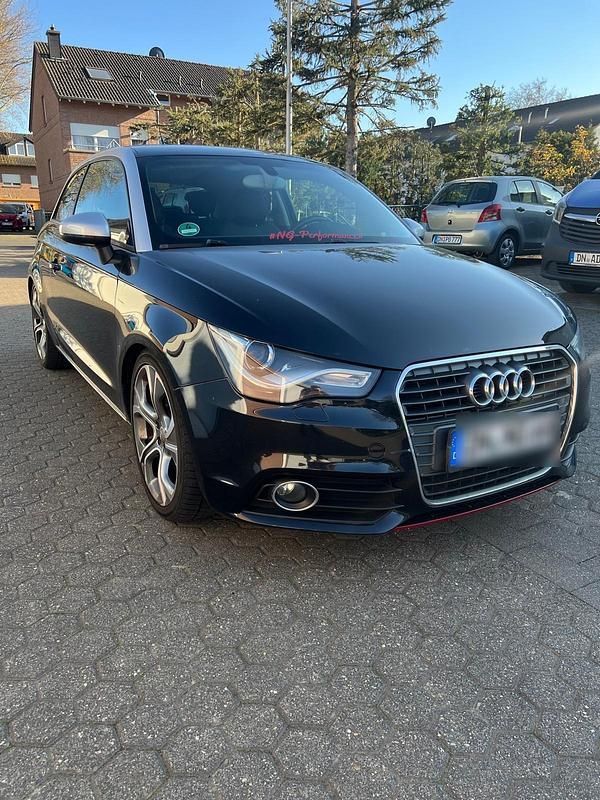 Second-hand Audi A1 122 CP (89 kW) 2011 Negru Hatchback