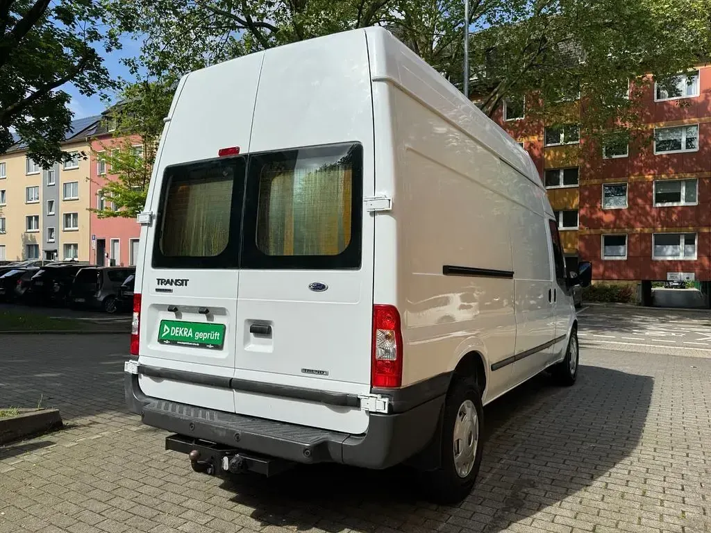 Käytetty Ford Transit Trend 125 HP (91 kW) 2013 Valkoinen Sedan