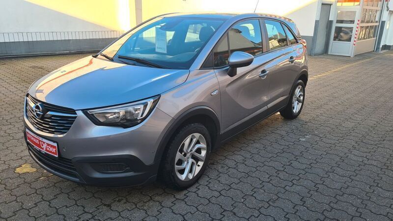 Grau Gebraucht 2019 Opel Crossland SUV | 12.900 € (Fairer Preis) - Bild 1/4