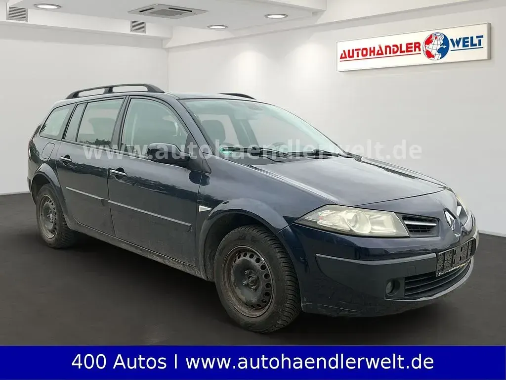Gebraucht Renault Mégane III Avantage 111 PS (81 kW) 2009 Blau Limousine
