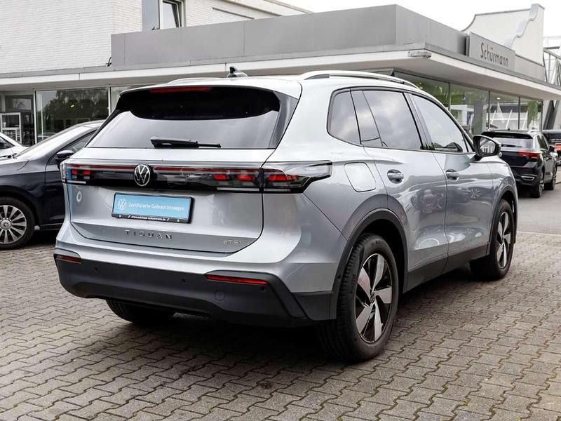 Gebraucht VW Tiguan Style 150 PS (110 kW) 2024 Silber SUV