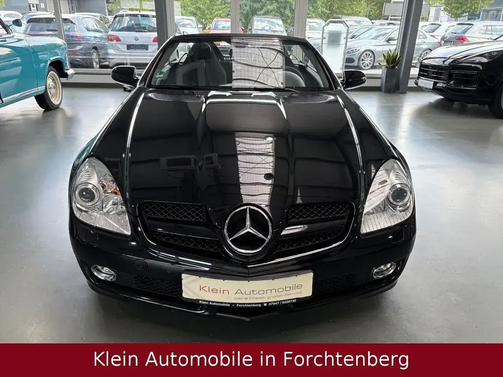 Gebraucht Mercedes SLK350 305 PS (224 kW) 2009 Schwarz Cabrio