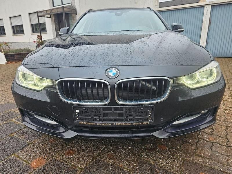 Second-hand BMW 320 Performance 184 CP (135 kW) 2015 Negru Break