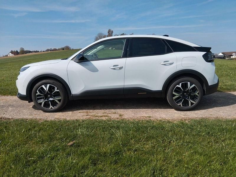 Gebraucht Citroën C4 136 PS (100 kW) 2025 Weiß SUV