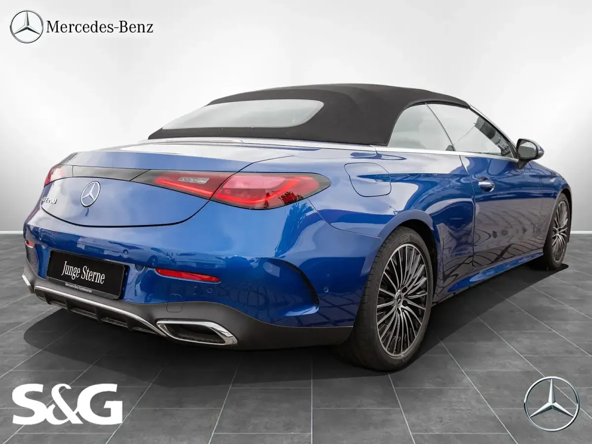 Gebraucht Mercedes CLE200 AMG 204 PS (150 kW) 2025 Metalliclack spektralblau metallic Cabrio