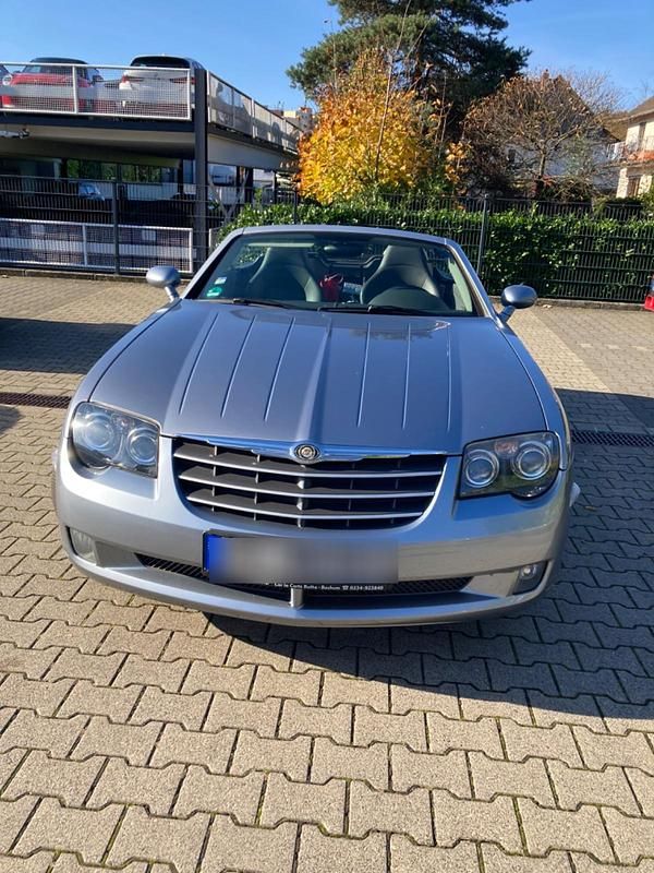 Grau Gebraucht 2005 Chrysler Crossfire Cabrio | 8.490 € (Etwas zu teuer) - Bild 1/4