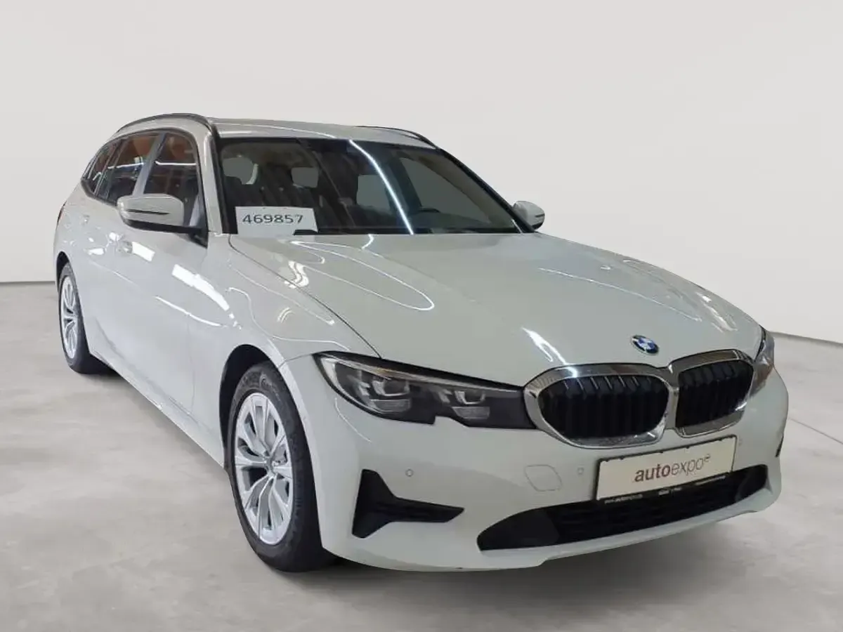Gebraucht BMW 318 Sport Line 150 PS (110 kW) 2021 Kombi