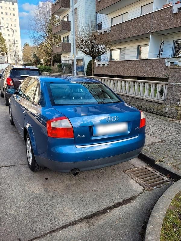Gebraucht Audi A4 131 PS (96 kW) 2002 Blau Limousine