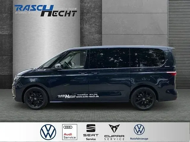 Gebraucht VW Multivan 150 PS (110 kW) 2026 Starlight blue metallic Van / Kleinbus