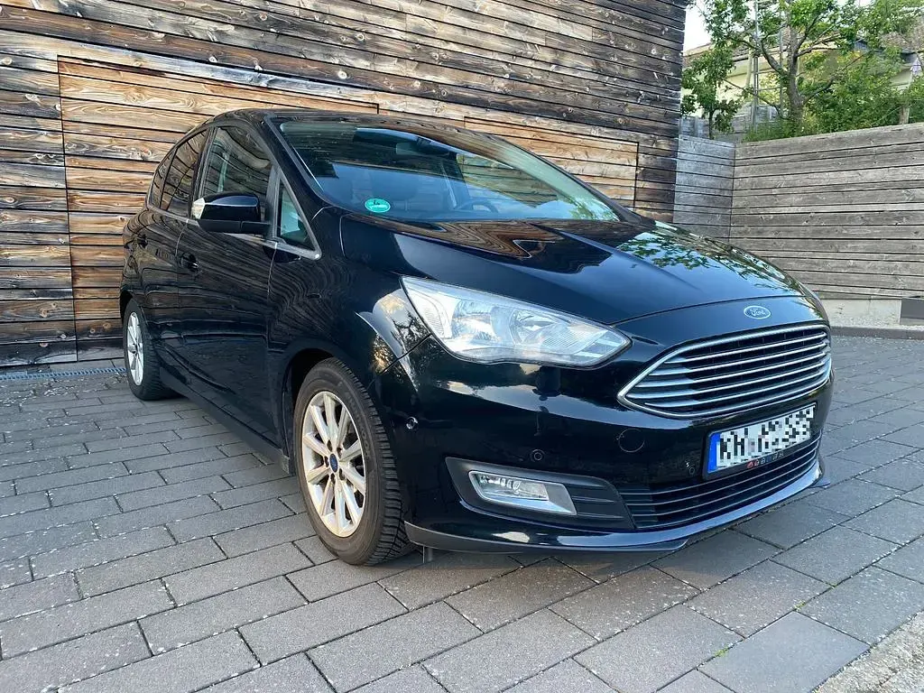 Gebraucht Ford C-MAX Cool & Connect 101 PS (74 kW) 2017 Schwarz Van / Kleinbus