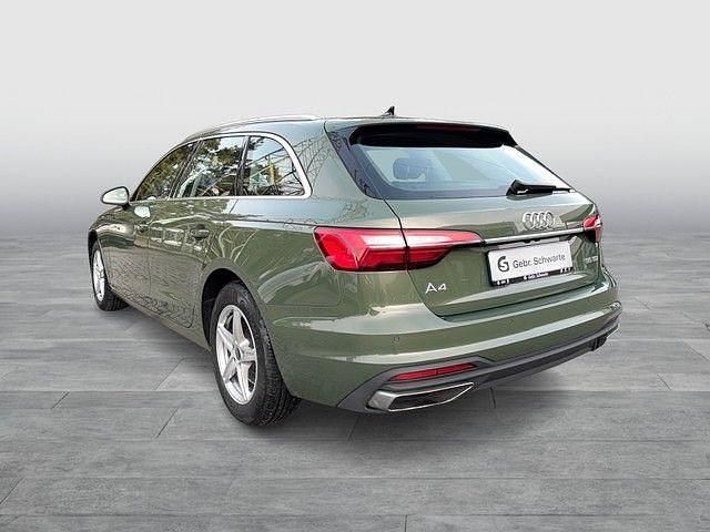 Gebraucht Audi A4 163 PS (119 kW) 2023 Grün Kombi