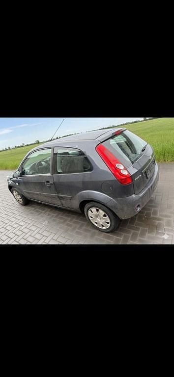 Gebraucht Ford Fiesta Style 69 PS (50 kW) 2008 Grau Kleinwagen