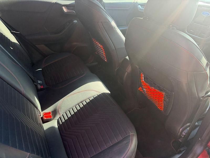 Gebraucht Ford Puma ST-Line 155 PS (114 kW) 2020 Rot SUV