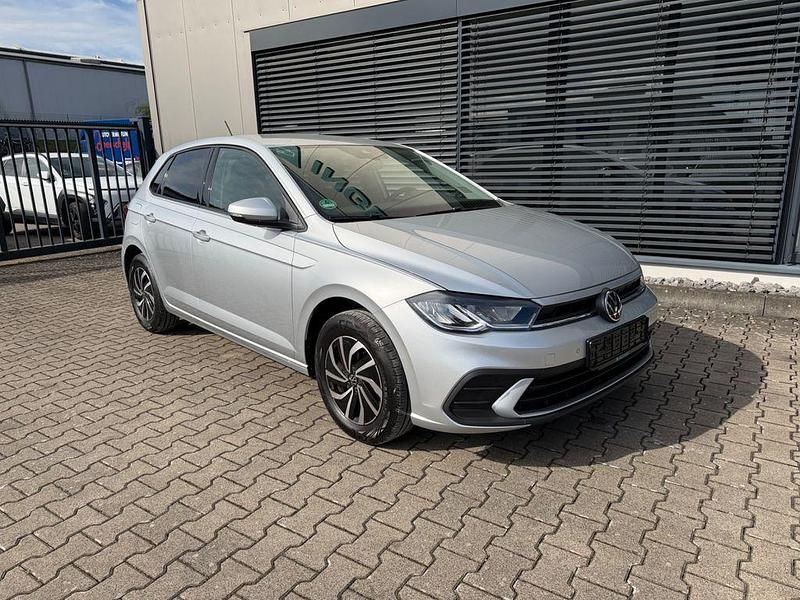 Gebraucht VW Polo Life 95 PS (69 kW) 2025 Silber Kleinwagen