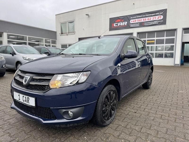 Gebraucht Dacia Sandero Lauréate 75 PS (55 kW) 2016 Blau Kleinwagen