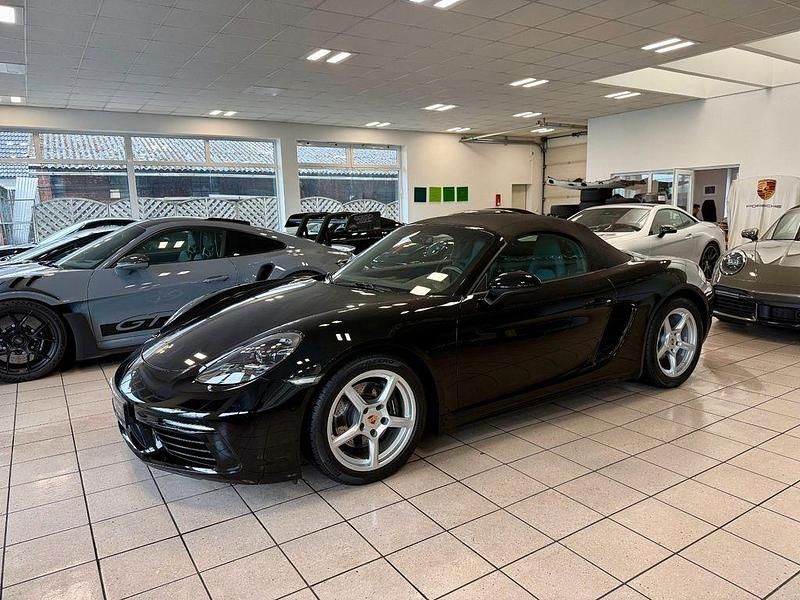 Gebraucht Porsche 718 Boxster 299 PS (219 kW) 2024 Schwarz Cabrio
