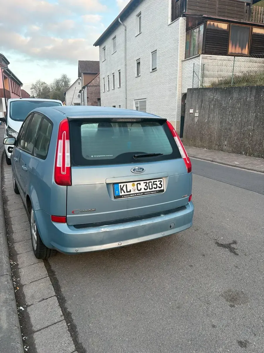 Gebraucht Ford C-MAX 133 PS (97 kW) 2008 Blau Van / Kleinbus