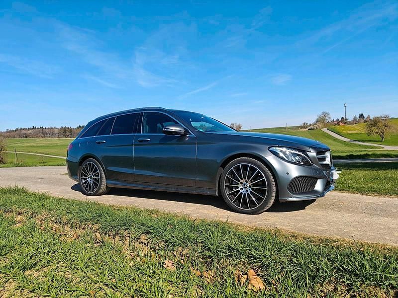 Gebraucht Mercedes C400 Edition 333 PS (244 kW) 2017 Grau Kombi
