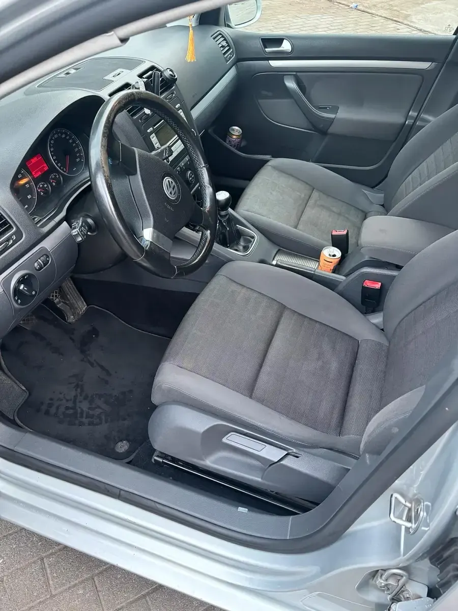Gebraucht VW Golf V 116 PS (85 kW) 2007 Silber Kleinwagen