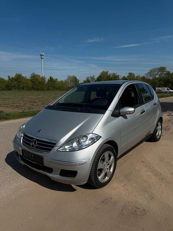Gebraucht Mercedes A160 82 PS (60 kW) 2007 Silber Kleinwagen