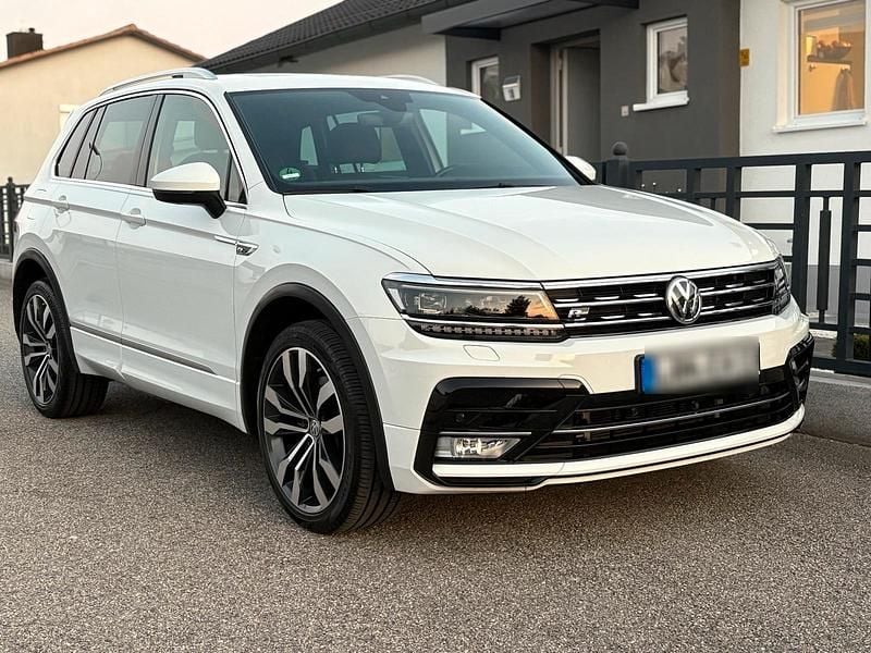 Weiß Gebraucht 2017 VW Tiguan R-line SUV | 26.899 € (Superpreis) - Bild 1/4