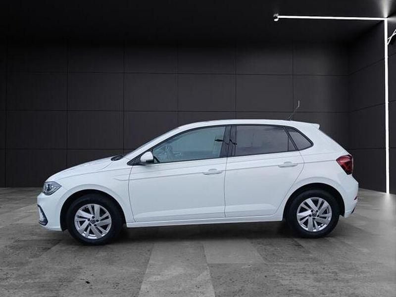 Gebraucht VW Polo Style 95 PS (69 kW) 2022 Weiß Limousine