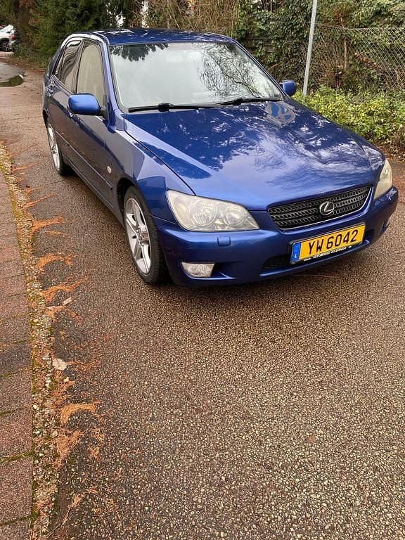 Gebraucht Lexus IS200 Sport Line 155 PS (114 kW) 2002 Blau Limousine