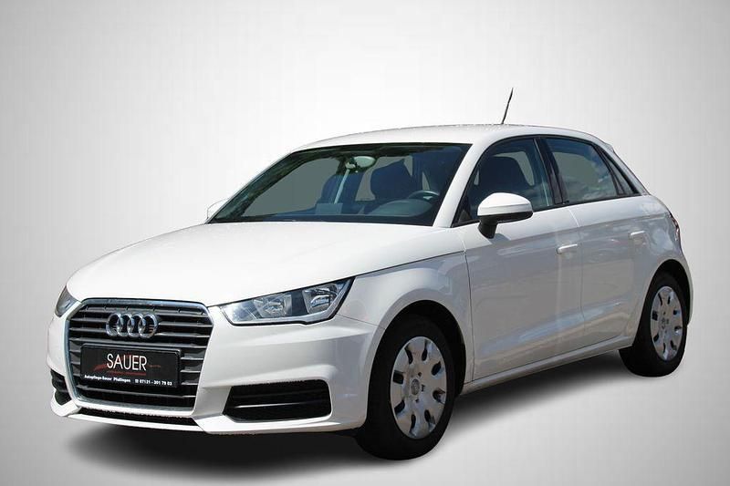 Weiß Gebraucht 2018 Audi A1 Sportback Sport Kleinwagen | 12.500 € (Guter Preis) - Bild 1/4