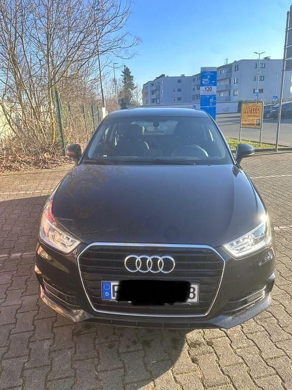 Gebraucht Audi A1 95 PS (69 kW) 2016 Schwarz Kleinwagen