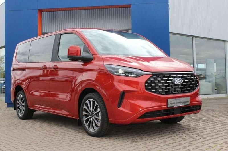 Artisanrot metallic Neu 2025 Ford Tourneo Custom Titanium X Van / Kleinbus | 63.290 € (Fairer Preis) - Bild 1/4