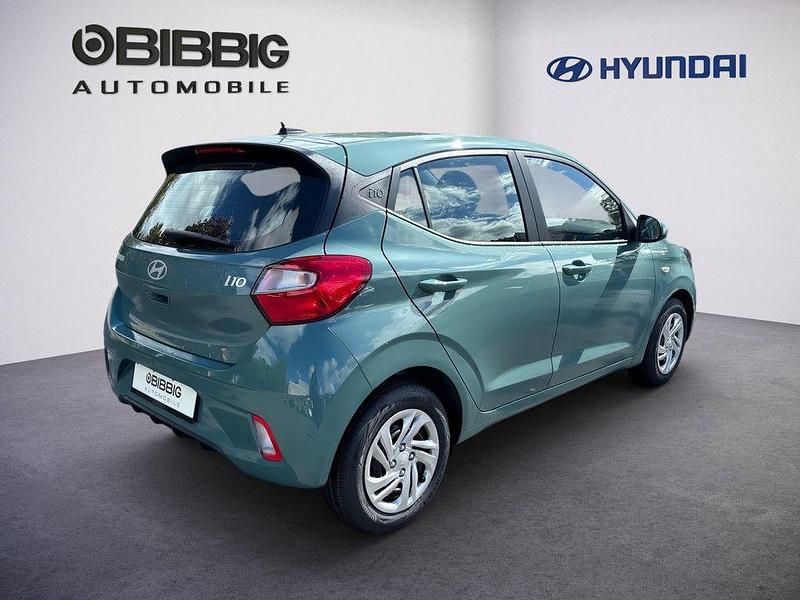 Neu Hyundai i10 Select 63 PS (46 kW) 2026 Grün Kleinwagen