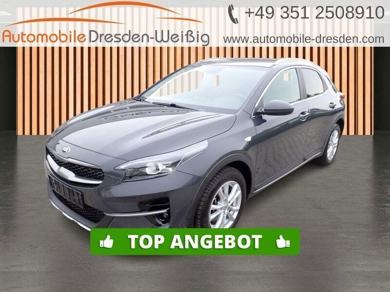 Grau Gebraucht 2021 Kia XCeed Silver SUV | 15.980 € (Superpreis) - Bild 1/4