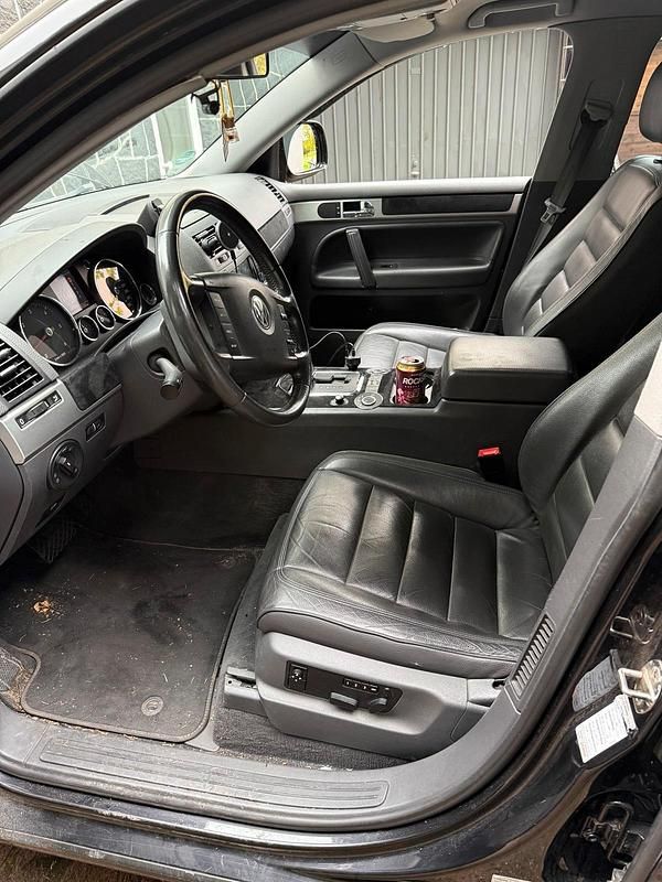 Gebraucht VW Touareg 242 PS (177 kW) 2006 Schwarz SUV