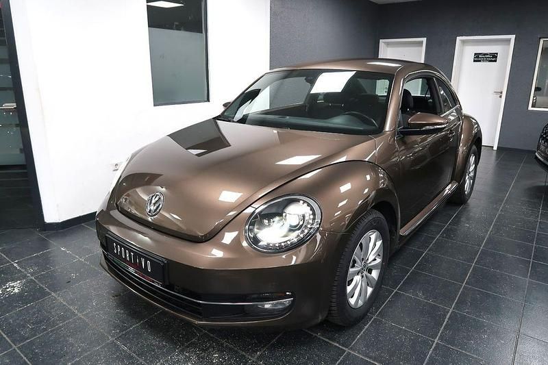 Gebraucht VW Beetle Design 160 PS (117 kW) 2014 Braun Kleinwagen