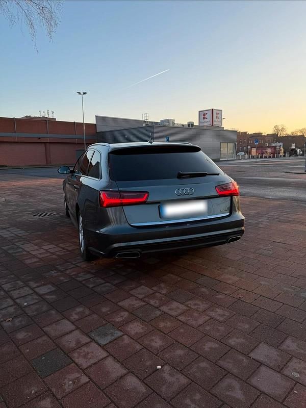 Gebraucht Audi A6 272 PS (200 kW) 2016 Grau Kombi